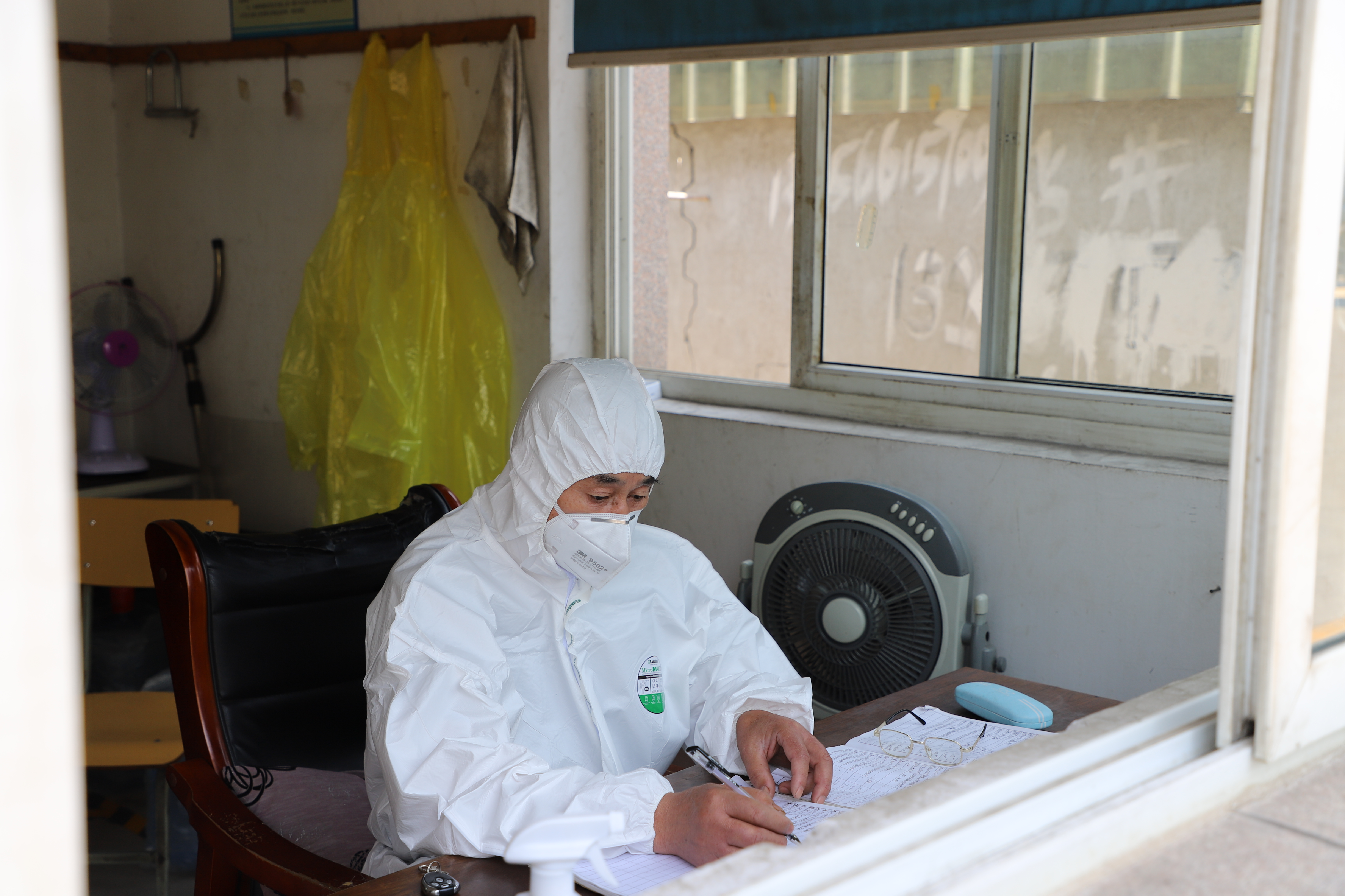 常態化疫情不松懈，守好“人間四月天”